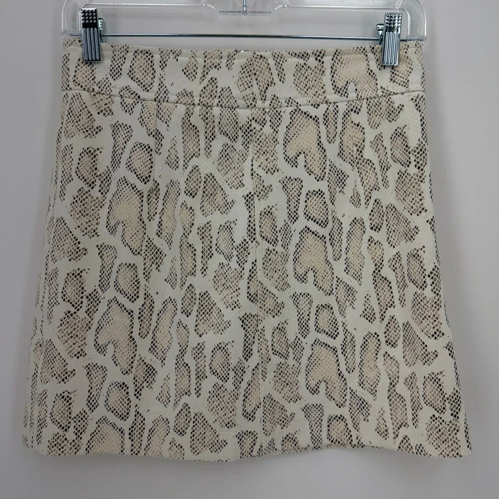 Faux Leather Snakeskin Print Mini Skirt‎ Neutral Animal Print JS1166EF Size S
